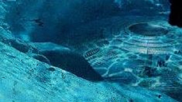 credit: KEN PFEIFER WORLD UFO PHOTOS WWW.WORLDUFOPHOTOSANDNEWS.ORG WWW.WORLDUFOPHOTOS.ORG WWW.UFOCASEBOOK.COM
