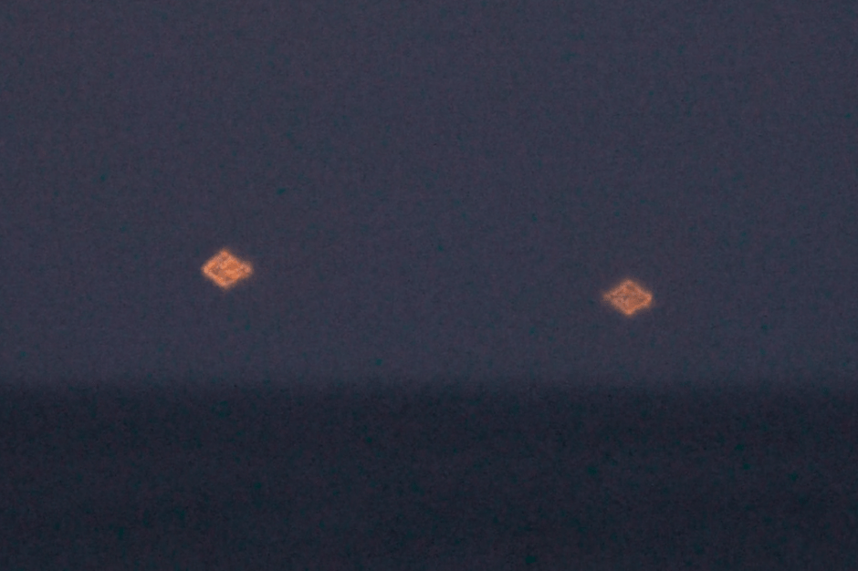 Une image des deux OVNIs tirée de la vidéo prise à Vero Beach © DR/Mufon